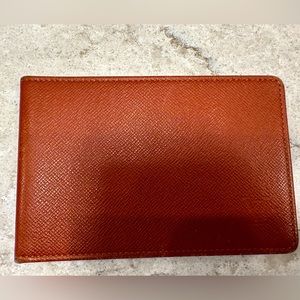 AUTHENTIC Luis Vuitton Brown Taiga Card Holder